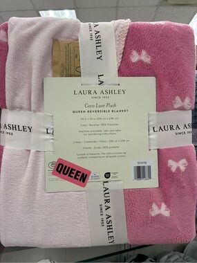 Laura Ashley Pink & Light Pink Reversible Plush Queen Blanket